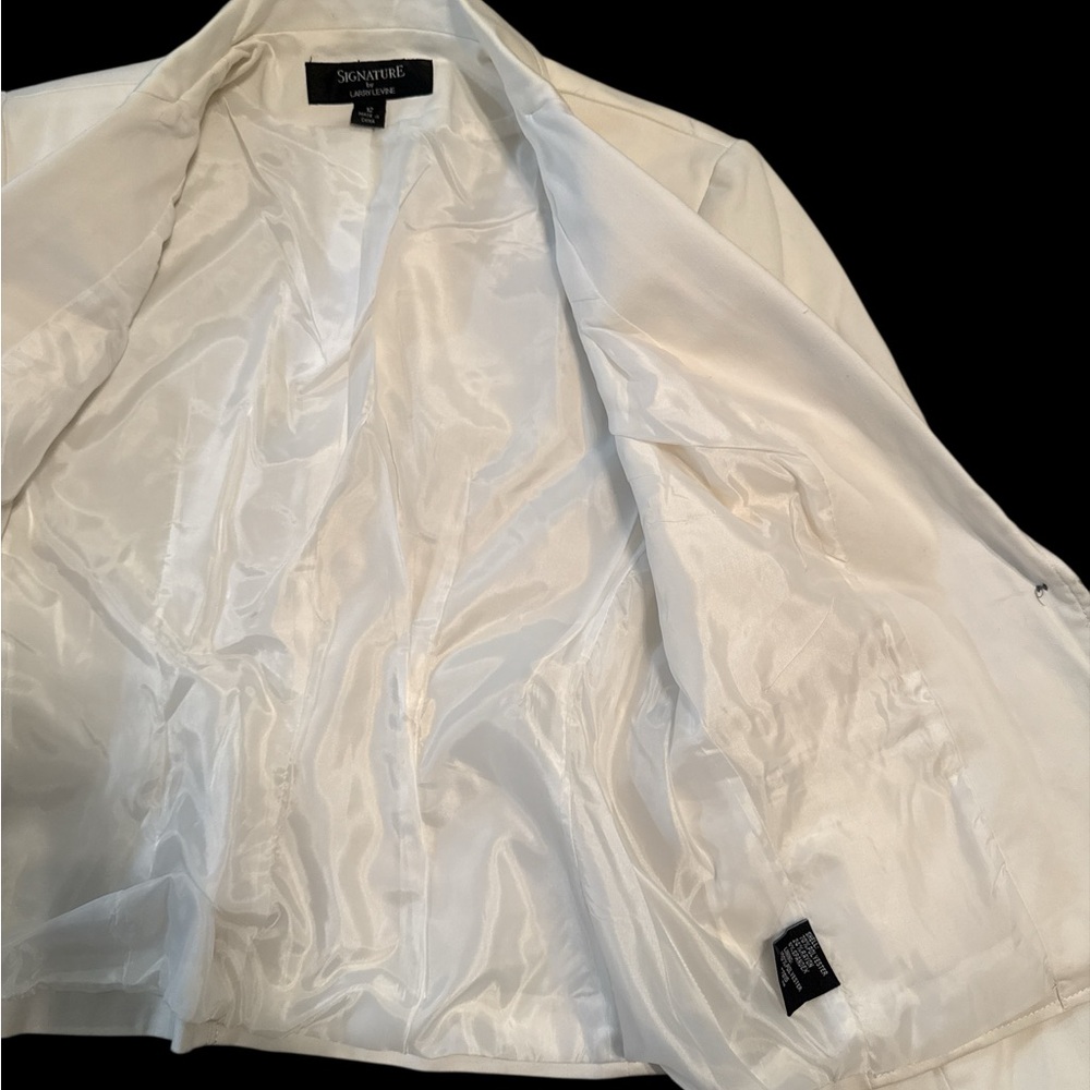 Larry Levine Classic Single Button Lined Blazer‎ with Zip Pockets Size 12 White - Picture 6 of 10